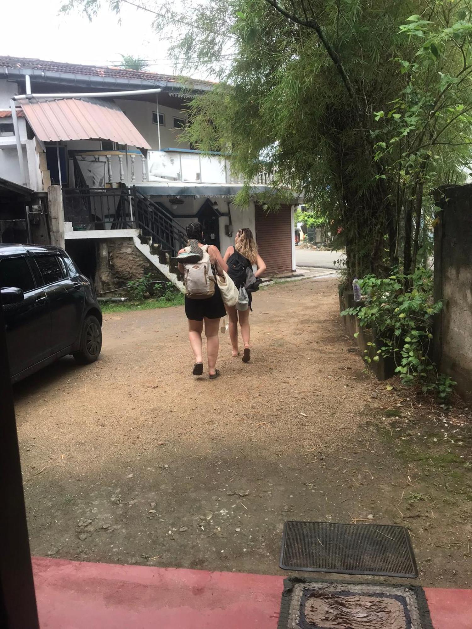 Saman Homestay Тангале Екстериор снимка