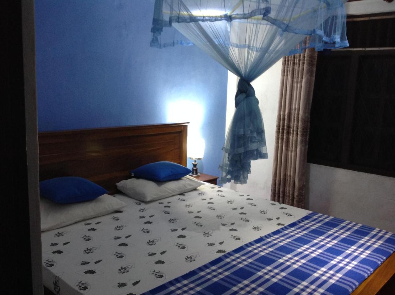 Saman Homestay Тангале Екстериор снимка